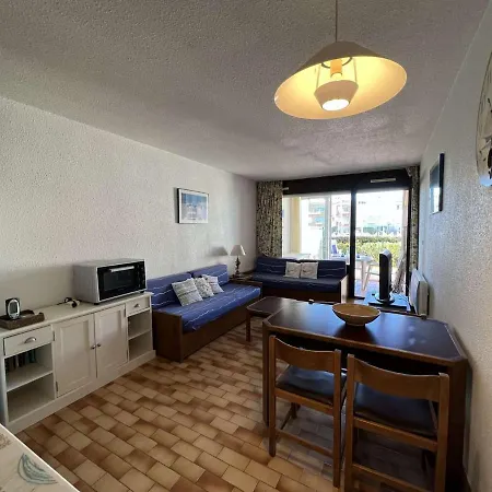 Au Cap D'agde Avec Parking, Piscine Et Terrasse - Fr-1-702-2 Apartment *